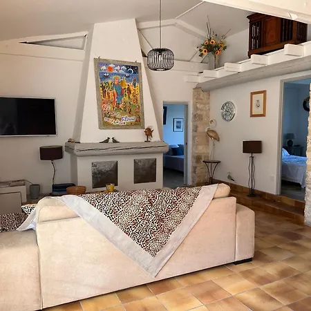La Maison De 40 Sous Эг-Морт